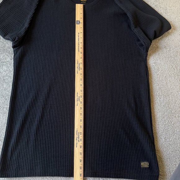 RVCA Men's XXL Black "Day Shift" Long Sleeve Thermal Waffle-Knit Shirt - Picture 3 of 6